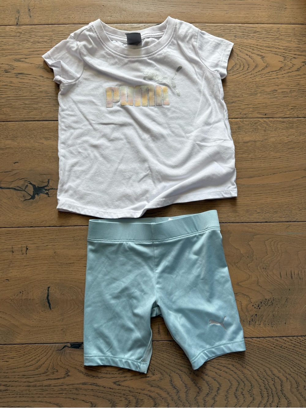 Puma Girls 3T Iridescent Logo Tee + Bike Shorts Set